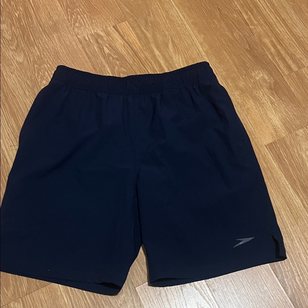 Speedo Men's Navy Athletic Shorts swim trunks small has pockets.